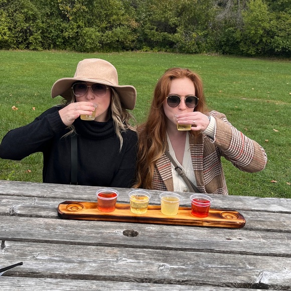 Meet your posh ambassador: Lily! 🙆‍♀️ - Picture 2 of 5